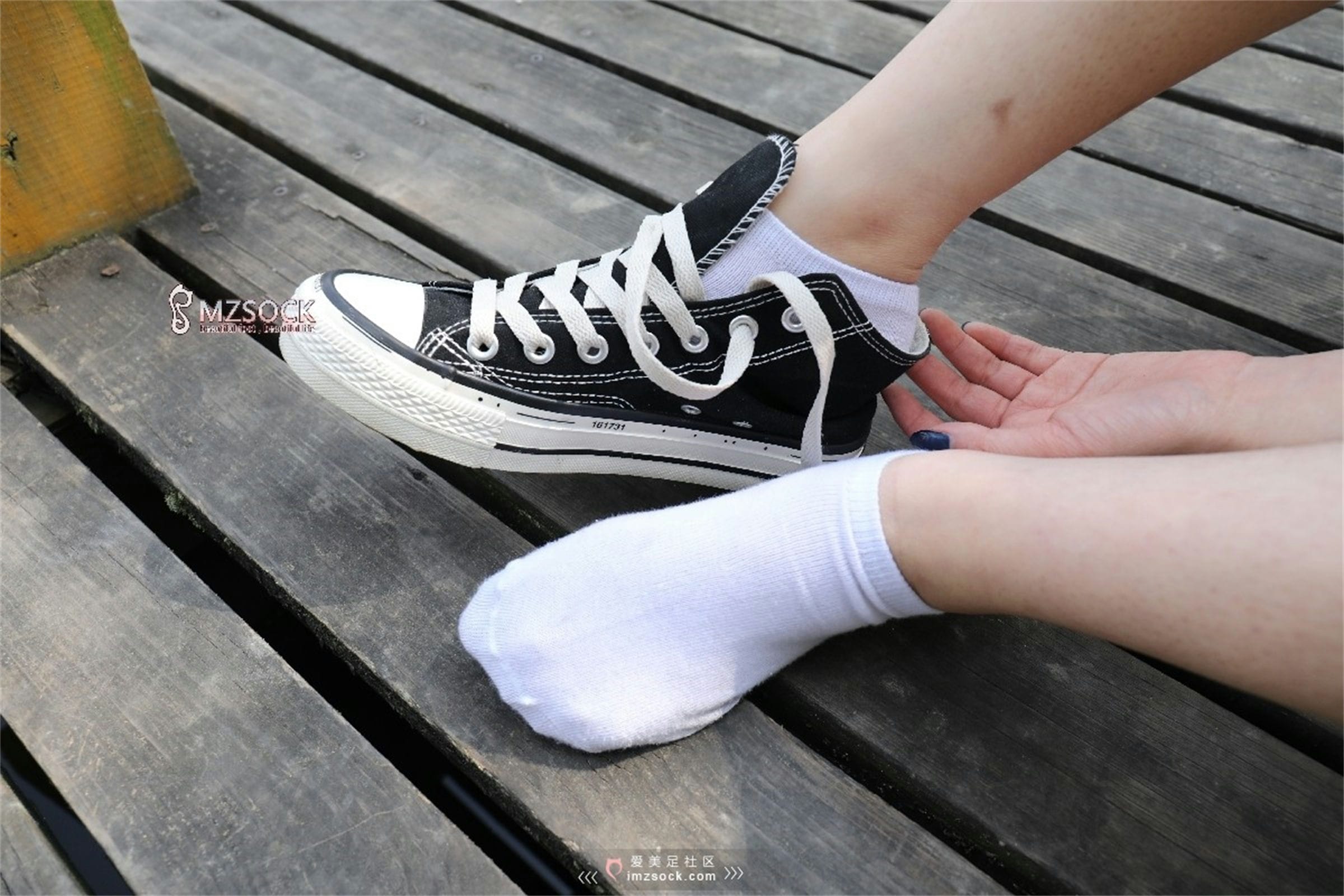 [MZSOCK]爱美足 NO.069 梦琪[80P／229MB]