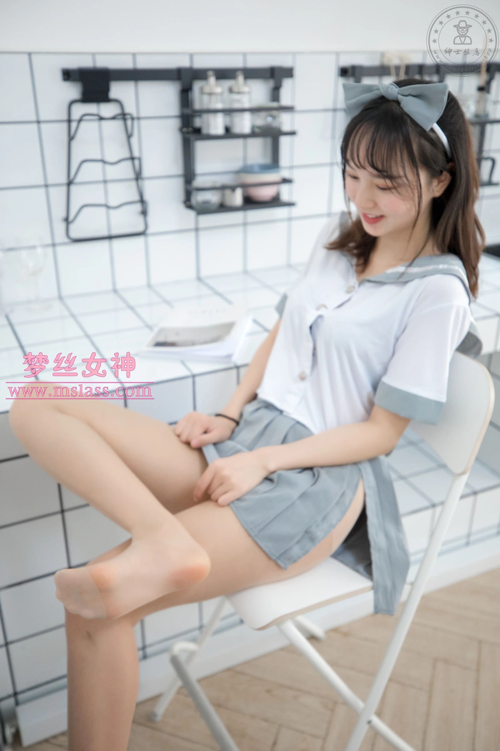 [MSLASS梦丝女神] 2019-05-27 NO.033 玥玥 白色丝袜空间 [80+1P1V／1.34GB]